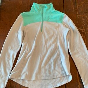 Old Navy fleece jacket gently used